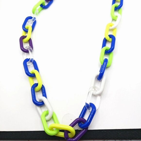 Multi Colored Acrylic Wallet Or Pants Single Layer 22 Inches Long - Picture 2 of 7